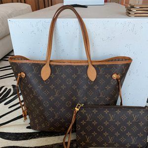 Louis Vuitton Neverfull Tote MM